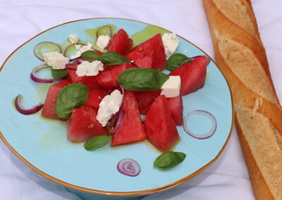 Wassermelone mit Feta und Olivenöl