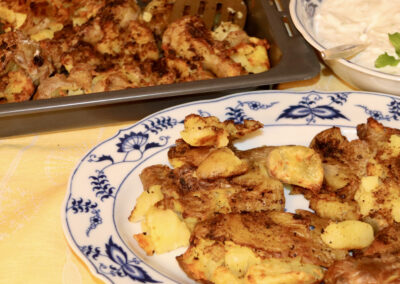 🌱 würzige Röstkartoffeln mit Tsatsiki