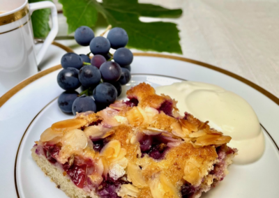 saftiger Traubenkuchen mit Mandelkruste