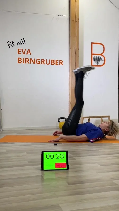Ein Training für den Bauch - live aufgenommen.
#bauchmuskeln #core #bauchtraining #trainingzuhause